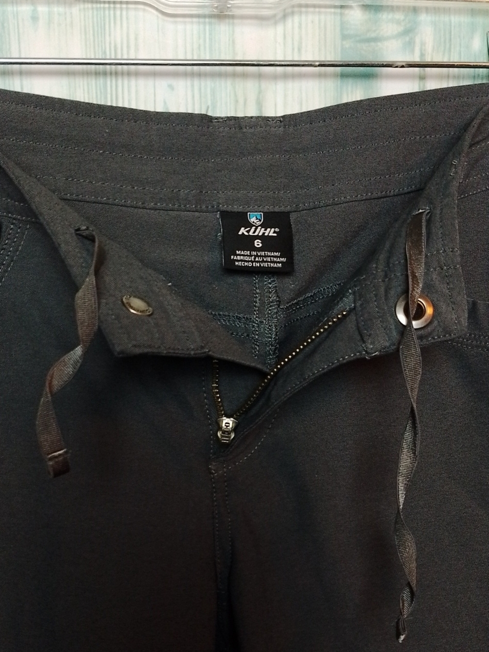 Kuhl TREKR 8" Short Size 6 Charcoal Gray - Picture 11 of 16
